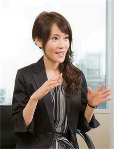 女生讲讲自己第一次细节真实